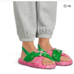 WICKED Women's Colorful Pink and Green Fuzzy Slippers 9-10